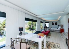 Casa villa muy privada con vistas al mar y la montaña a la venta en Marbella