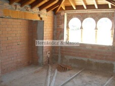 Chalet villa de 5 dormitorios de nueva constrcción en Benalmádena