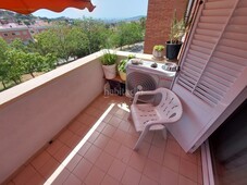 Dúplex con 6 habitaciones con parking, piscina, aire acondicionado, vistas al mar y vistas a la montaña en Barcelona