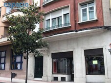 Local comercial La Puebla Ponferrada Ref. 77385063 - Indomio.es