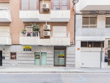 Local en venta en Almeria de 142 m²
