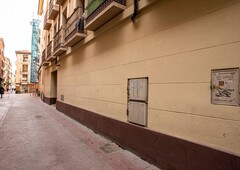 Local en venta en Zaragoza de 325 m²