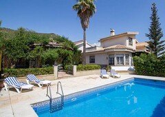 Magnificent villa with garden and pool..