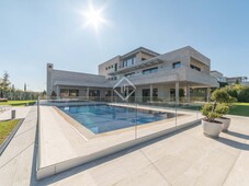Casa / Villa de 1,129m² en venta en Aravaca, Madrid
