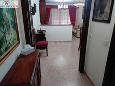 Piso estupendo piso con garaje zona mercadona en La Paz Alcalá de Guadaira