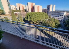 Piso ¡¡piso con ascensor, balcón, parking y 4 hab., en can oriach!! en Sabadell