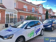 Venta Casa adosada en Calle MUELLE Viana de Cega. Buen estado con terraza 170 m²