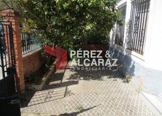 Venta Casa adosada en Calle Pablo Neruda Palma del Río. Buen estado 70 m²