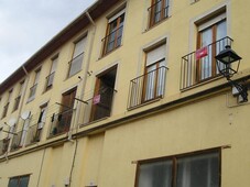 Venta Casa adosada en Calle Soria Barranco Calatayud. Buen estado con terraza 148 m²