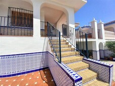 Venta Casa unifamiliar Almonte. Con balcón