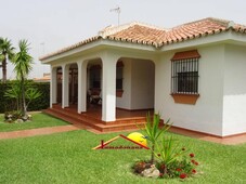 Venta Casa unifamiliar Almonte. Con balcón