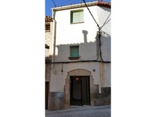 Venta Casa unifamiliar en Calle carrer del riu Cervià de Les Garrigues. Buen estado 190 m²