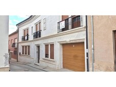 Venta Casa unifamiliar en Calle Castellares 6 Dueñas. Buen estado 620 m²