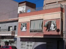 Venta Casa unifamiliar en Calle GRAN via Blanca. A reformar con terraza 240 m²