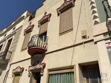 Venta Casa adosada en Calle pau casals Llagostera. A reformar con terraza 240 m²