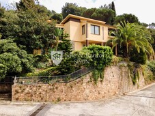 Venta Casa unifamiliar Tossa de Mar. Buen estado con terraza 323 m²