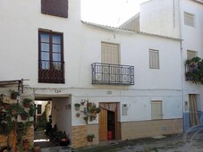 Venta Chalet Albuñuelas. A reformar 120 m²