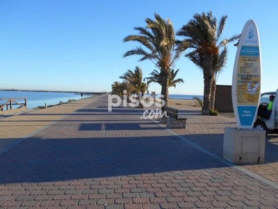 Casa adosada en venta en Calle de las Palmas, cerca de Calle de Cáceres