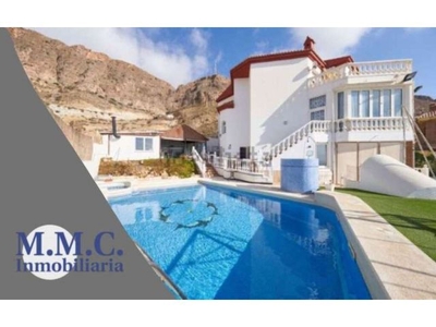 Casa-Chalet en Venta en Aguadulce Almería