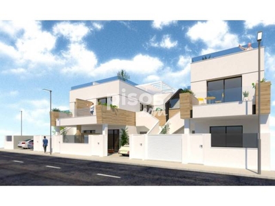 Casa en venta en Bungalows de Obra Nueva en Pilar de La Horadada