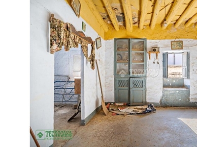 Casa para comprar en Ugíjar, España