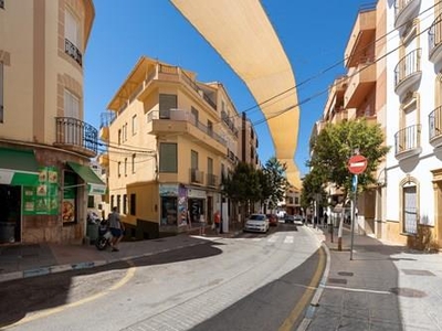 Edificio con apartamentos turísticos en Lanjarón