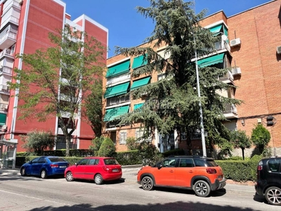 Venta Piso Fuenlabrada. Piso de tres habitaciones Muy buen estado con terraza calefacción individual