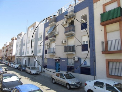 Venta Piso Huelva. Piso de dos habitaciones en Calle Cumbres Mayores. Planta baja