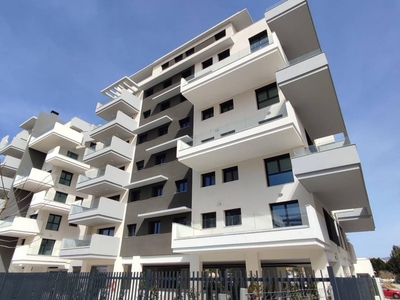 Venta Piso Málaga. Piso de tres habitaciones en Boulevard Pilar Miro. Sexta planta con terraza