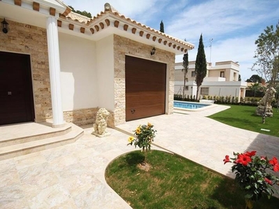 Chalet en Orihuela Costa