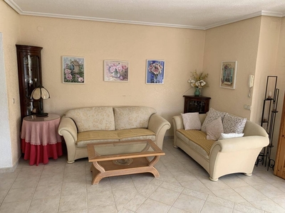 Chalet en venta en Los Balcones, Alicante