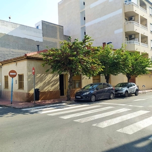 Casa en venta en Puerto Deportivo, Torrevieja, Alicante