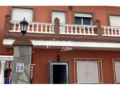 Casa adosada en venta en Calle del Azahar
