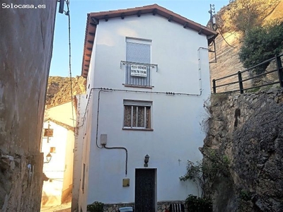 Casa de Pueblo en Venta en Libros, Teruel