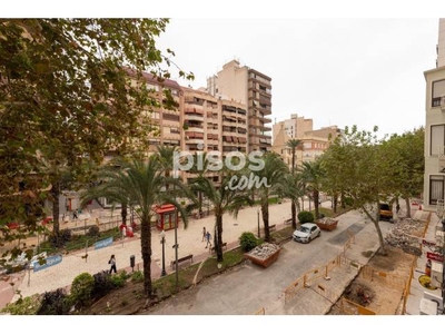 Piso en venta en Calle Dr Gadea