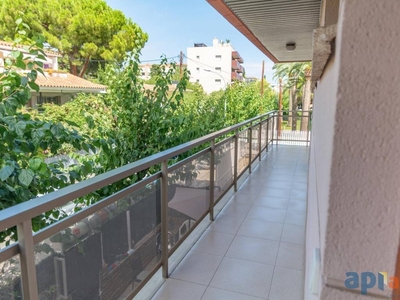 Venta Piso Salou. Piso de una habitación en Nord Del. Primera planta con terraza