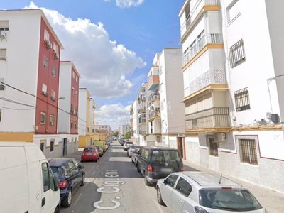 Piso de tres habitaciones Calle Cigüeña, Parque Amate-Santa Aurelia, Sevilla