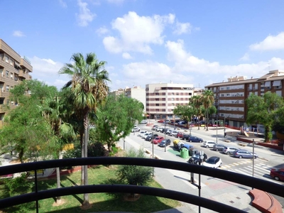 Venta Piso Torrent (València). Piso de tres habitaciones en Horta L'. Segunda planta con balcón