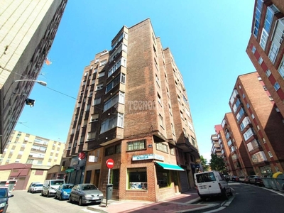 Venta Piso Valladolid. Piso de tres habitaciones Muy buen estado primera planta con balcón calefacción central