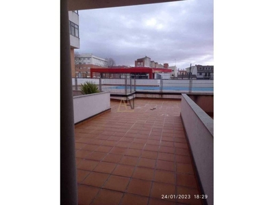 Venta Piso en Calle Amor de Dios. Zamora. Buen estado primera planta plaza de aparcamiento con balcón calefacción central