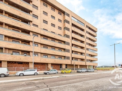 VIVIENDA EN SESEÑA CON 2 DORMITORIOS Y GARAJE Y TRASTERO INCLUIDOS EN PRECIO