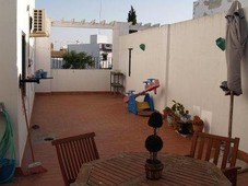 Venta Casa unifamiliar Mairena del Alcor. Con balcón 140 m²