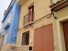 Venta Casa unifamiliar Pedralba. Con terraza 80 m²