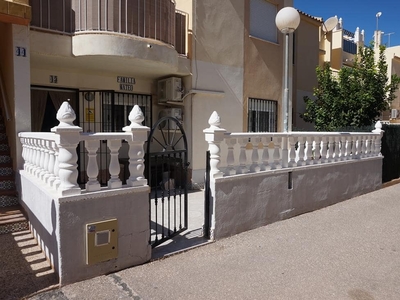 Apartamento en venta en El Chaparral - La Siesta - La Torreta, Torrevieja, Alicante