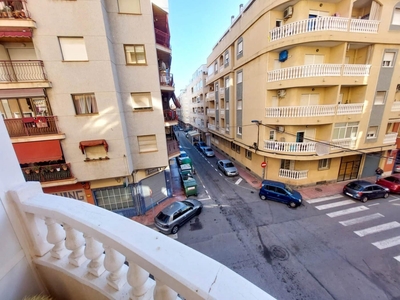 Piso en venta en Avenida Habaneras - Curva de Palangre, Torrevieja, Alicante