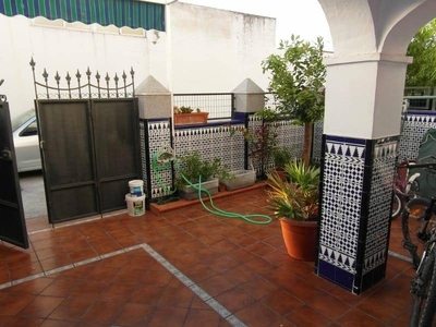 Venta Casa adosada Jerez de la Frontera. 92 m²