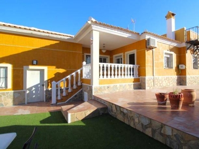 Venta Casa unifamiliar en Calle Picasso. 03184 Torrevieja (Alicante)El Chaparral | La Siesta - El Salado - Torreta Torrevieja. Nueva calefacción central 110 m²