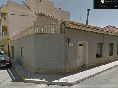 Venta Casa unifamiliar en Calle Vicente Blasco Ibáñez 28 Rafal. Muy buen estado plaza de aparcamiento con terraza 182 m²