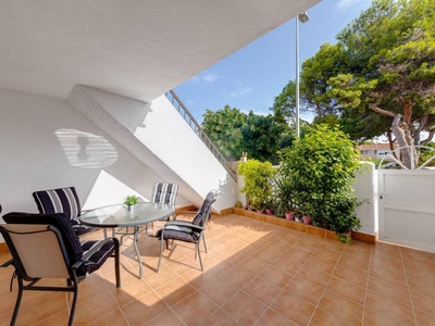 Venta Casa unifamiliar en Carrer Dolores Torrevieja. Con terraza 41 m²