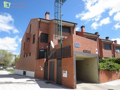 Venta Casa unifamiliar en Portomarin Burgos. Con terraza 269 m²